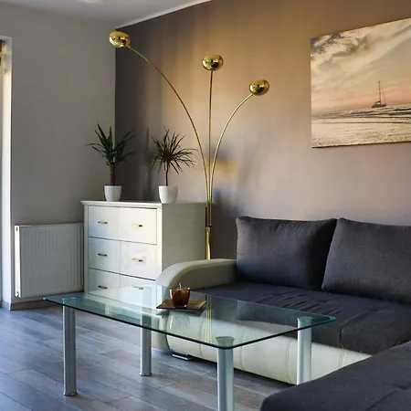 Apartment Rodzinne Mieszkanie 2-pokojowe 50m2 Z Bezplatnym Prywatnym Parkingiem I Balkonem Gdansk