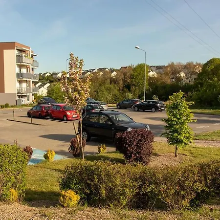 Rodzinne Duze Mieszkanie 50m2 Z Balkonem I Bezplatnym Prywatnym Parkingiem Danzig